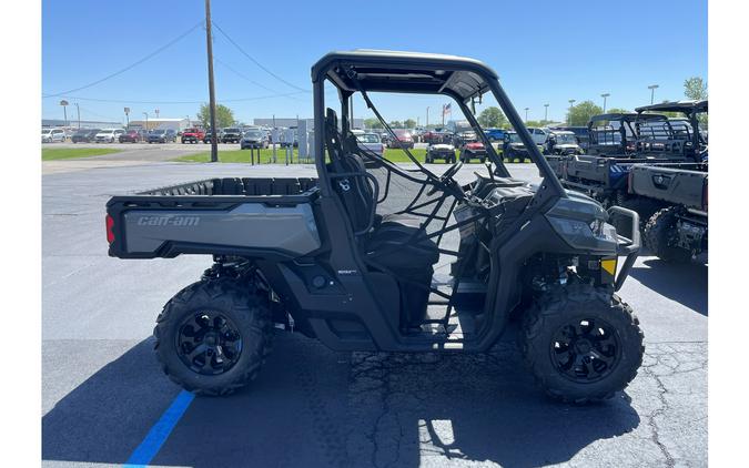 2024 Can-Am Defender XT HD9