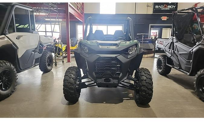 2025 Can-Am SSV COMMANDER 60 DPS 700 COMPASS GREEN