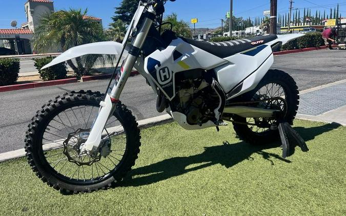 2022 Husqvarna® FC 350