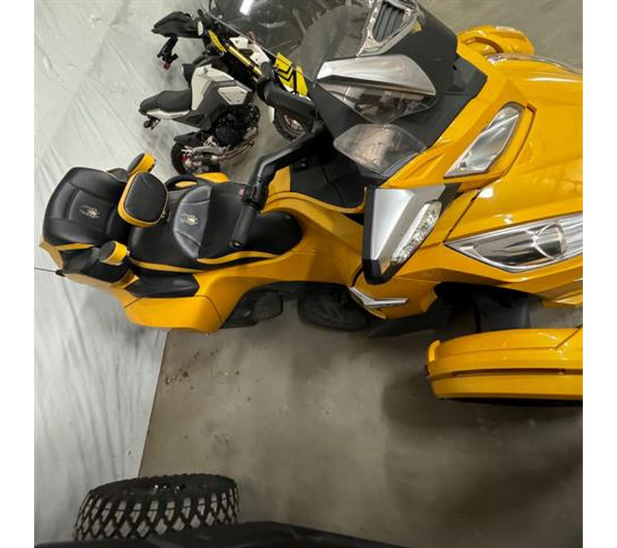 2014 Can-Am Spyder® RT-S SE6