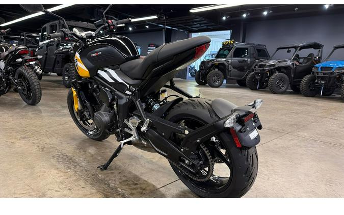 2025 Triumph Trident 660