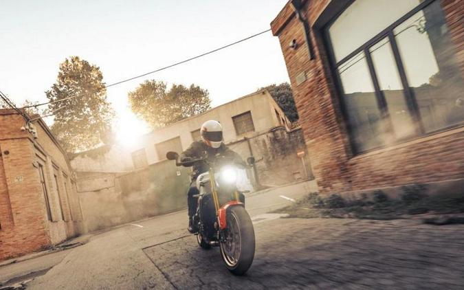 2026 Yamaha XSR900