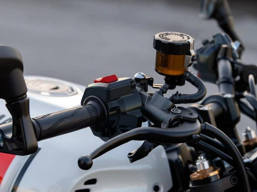 2026 Yamaha XSR900