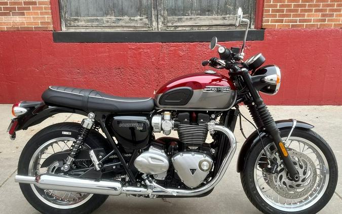 2024 Triumph Bonneville T120 Cordovan Red/Silver Ice