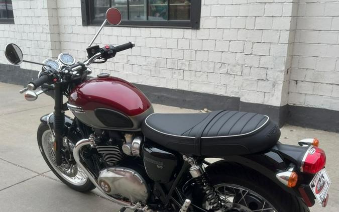 2024 Triumph Bonneville T120 Cordovan Red/Silver Ice