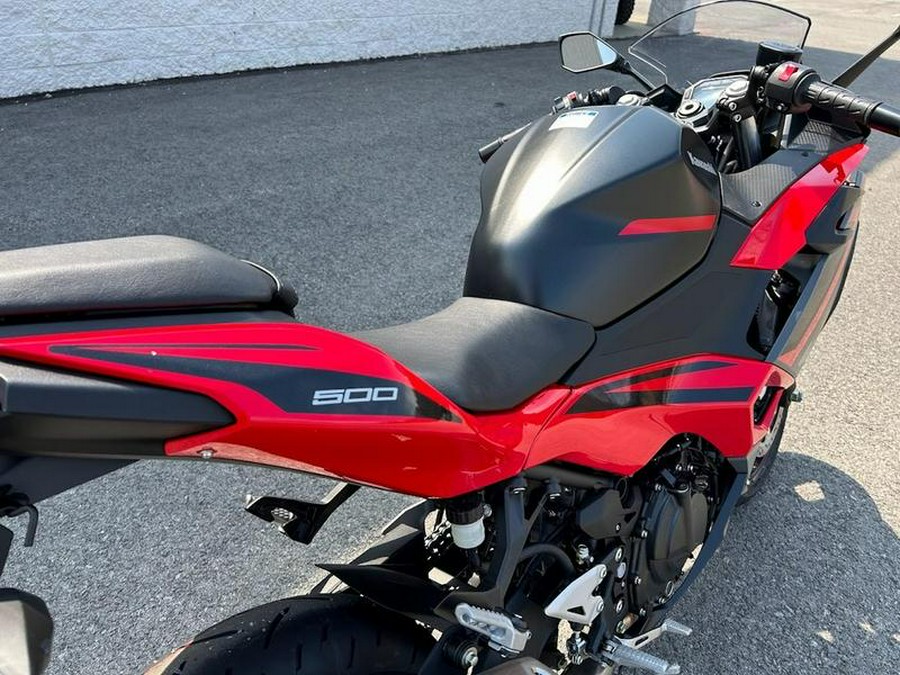 2024 Kawasaki Ninja® 500 ABS Passion Red/Metallic Flat Spark Black