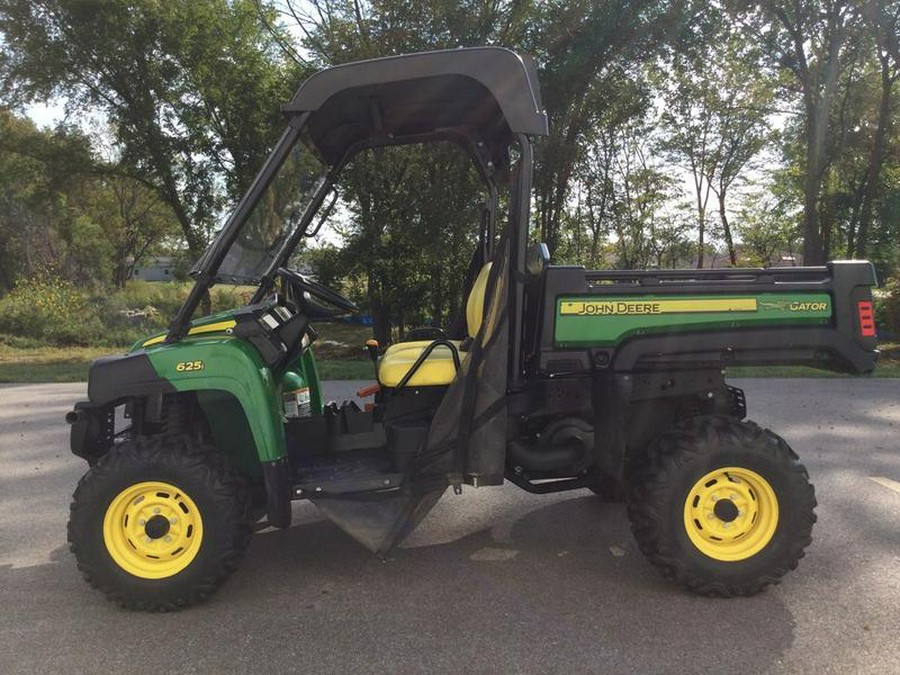 2015 John Deere XUV 625i