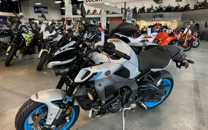 2026 Yamaha MT 10