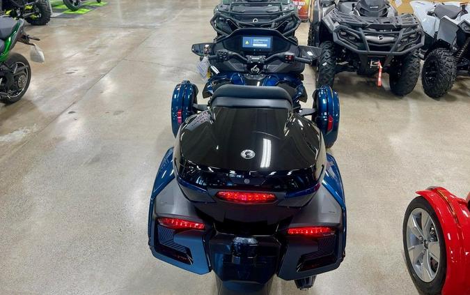 2024 Can-Am® Spyder RT Limited Dark Wheels