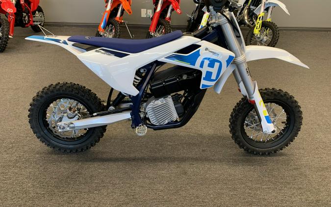 2024 Husqvarna EE 3