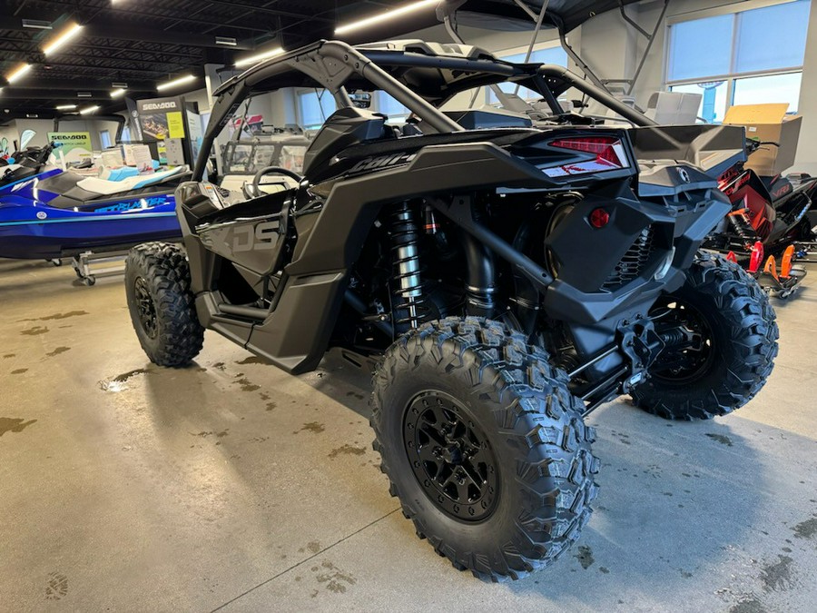 2025 Can-Am Maverick X3 X ds 64" with Smart-Shox TURBO RR