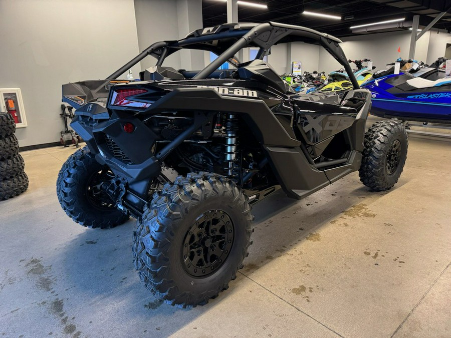 2025 Can-Am Maverick X3 X ds 64" with Smart-Shox TURBO RR