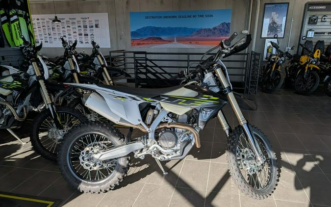 2026 Triumph TF 450-E