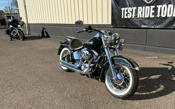 2010 Harley-Davidson Softail® Deluxe