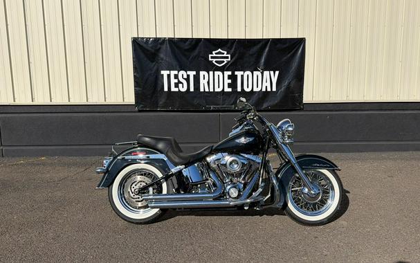 2010 Harley-Davidson Softail® Deluxe
