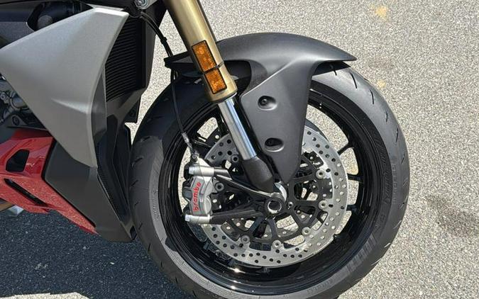 2026 Ducati Streetfighter V2