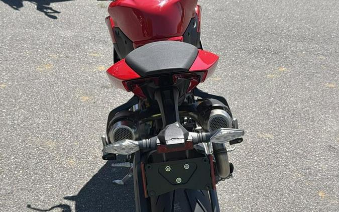 2026 Ducati Streetfighter V2
