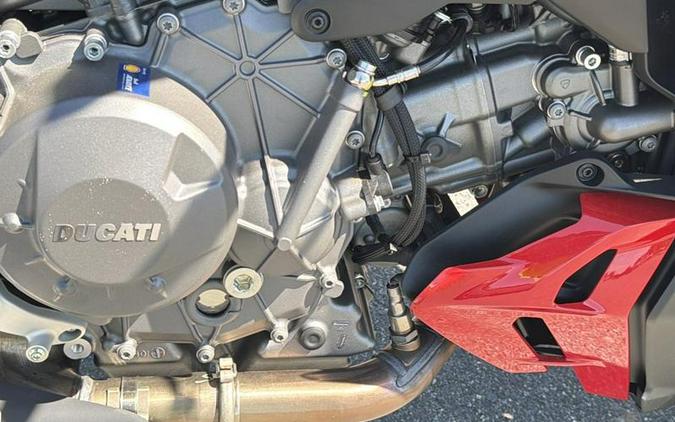 2026 Ducati Streetfighter V2