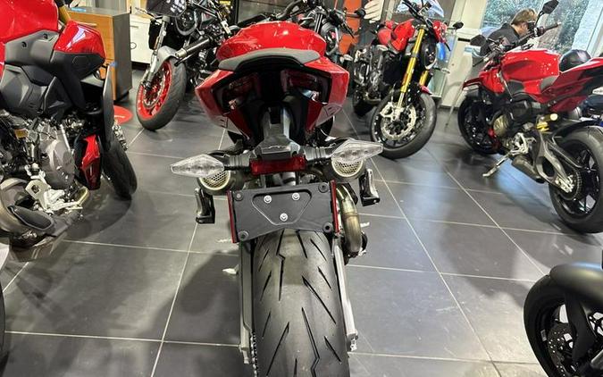 2026 Ducati Streetfighter V2