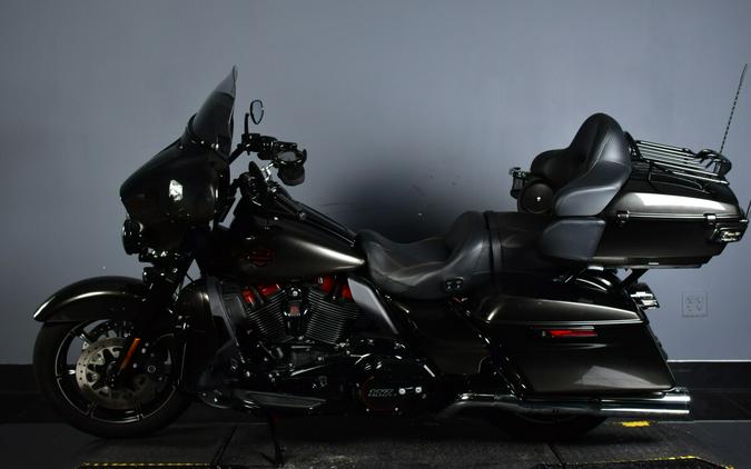 2018 Harley-Davidson CVO Limited