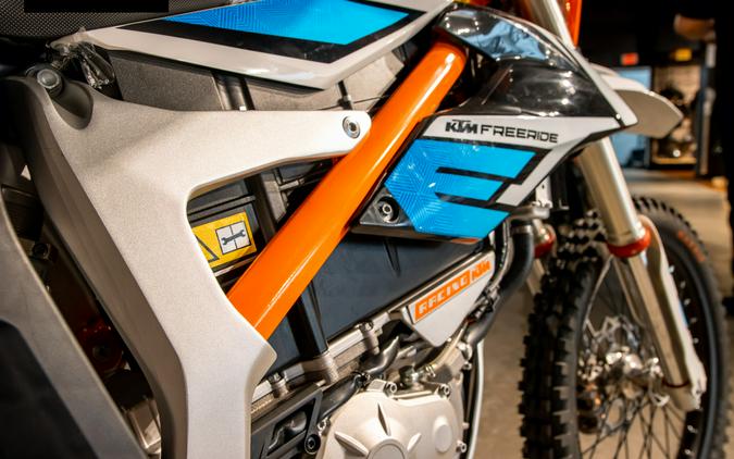 2021 KTM FREERIDE