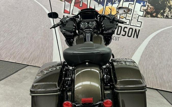 2020 FLTRXS Road Glide Special