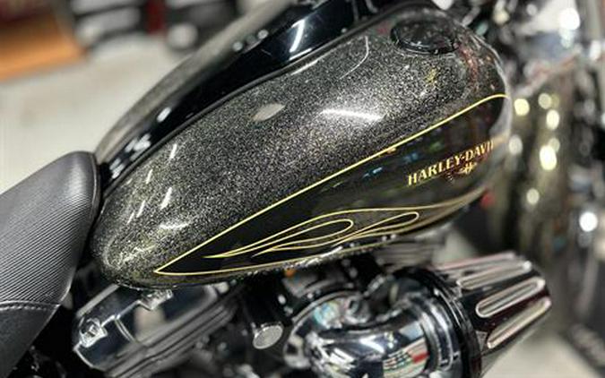 2016 Harley-Davidson Breakout®