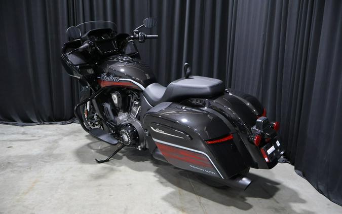2026 Indian Motorcycle Challenger Dark Horse® Signature Series