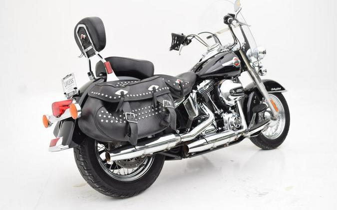 2017 Harley-Davidson® FLSTC - Heritage Softail® Classic