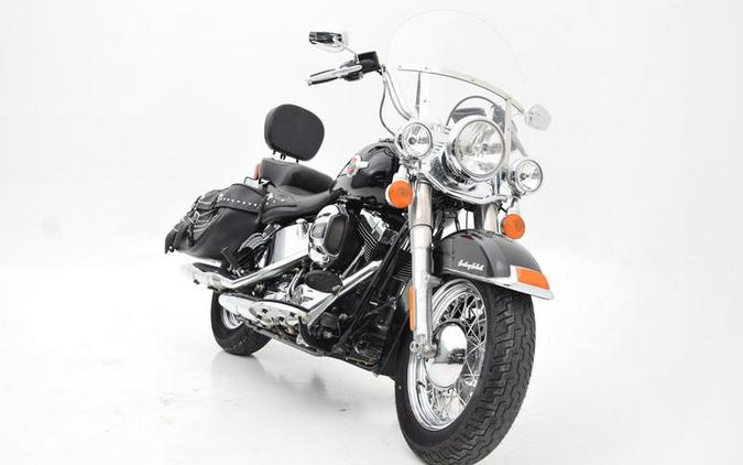 2017 Harley-Davidson® FLSTC - Heritage Softail® Classic