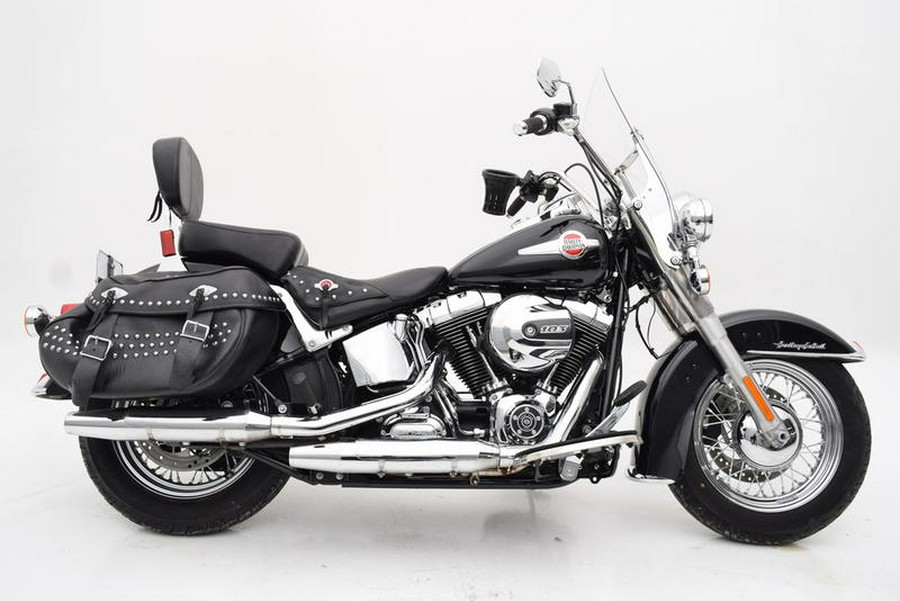 2017 Harley-Davidson® FLSTC - Heritage Softail® Classic