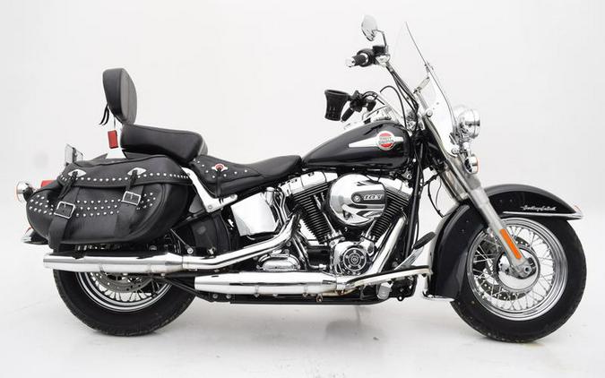 2017 Harley-Davidson® FLSTC - Heritage Softail® Classic