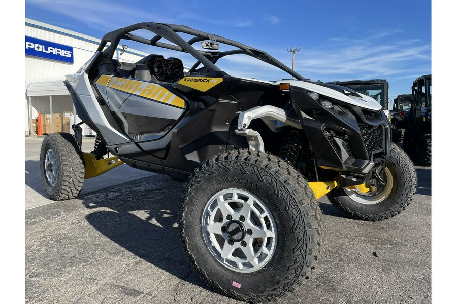 2024 Can-Am Maverick R BASE