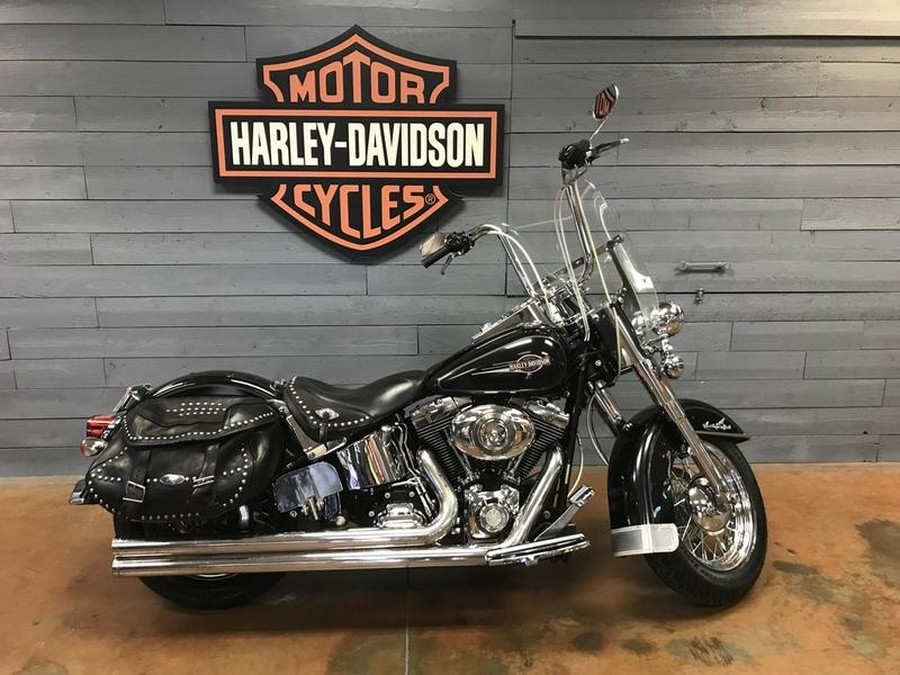 2008 Harley-Davidson® FLSTC - Heritage Softail®