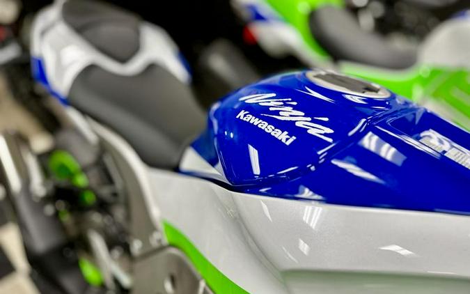 2024 Kawasaki Ninja® ZX™-10R 40th Anniversary Edition ABS