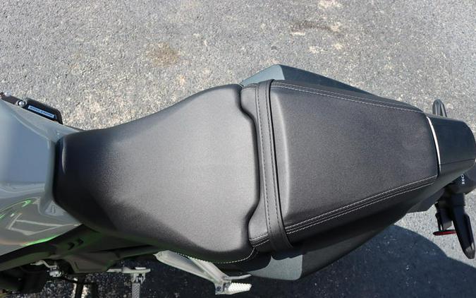 2025 Honda® CB650R E-Clutch