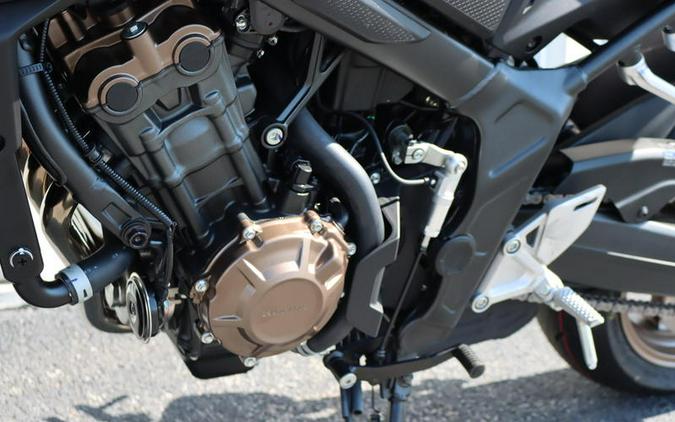 2025 Honda® CB650R E-Clutch