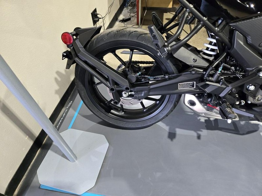 New 2025 CFMOTO 300NK