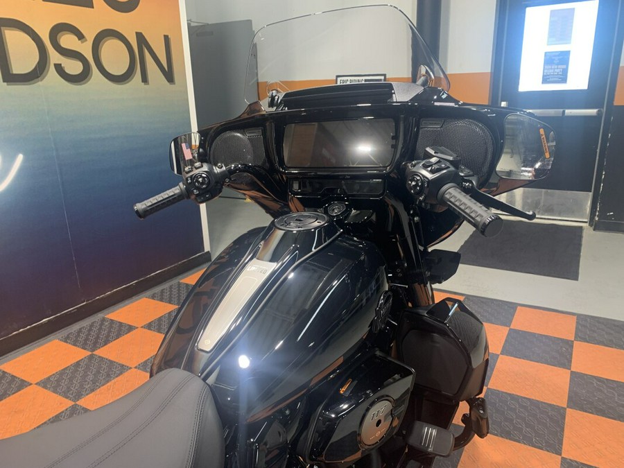 NEW 2026 HARLEY-DAVIDSON STREET GLIDE 3 LIMITED FLHLT FOR SALE NEAR LAKEVILLE, MN