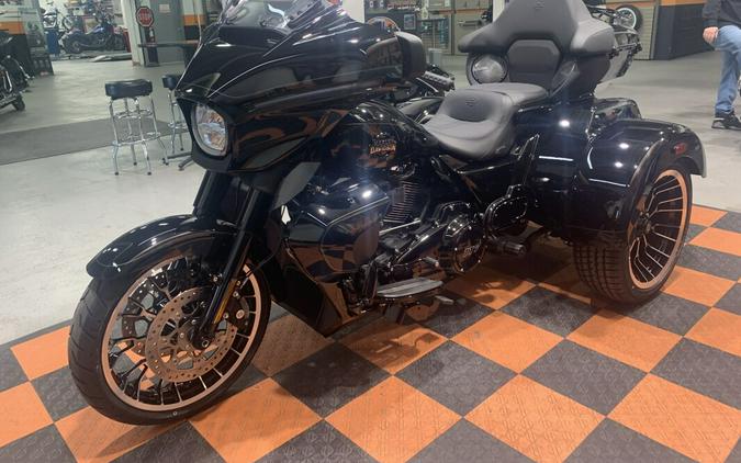 NEW 2026 HARLEY-DAVIDSON STREET GLIDE 3 LIMITED FLHLT FOR SALE NEAR LAKEVILLE, MN