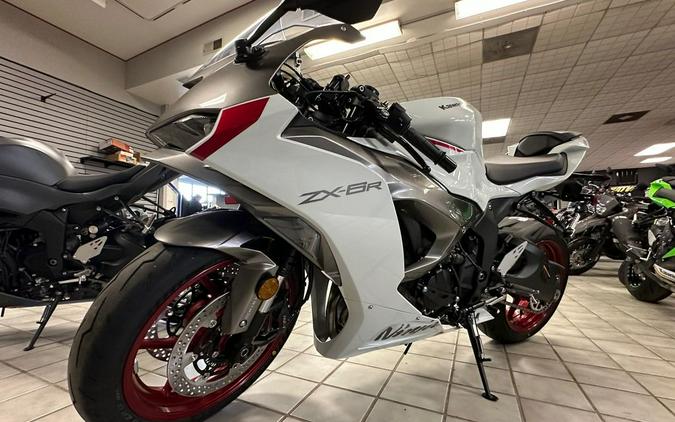 2025 Kawasaki Ninja® ZX™-6R ABS