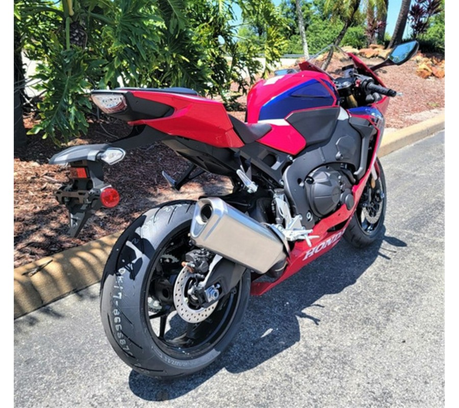 2024 Honda CBR1000RR