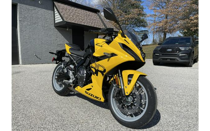 2024 Suzuki GSX-8R