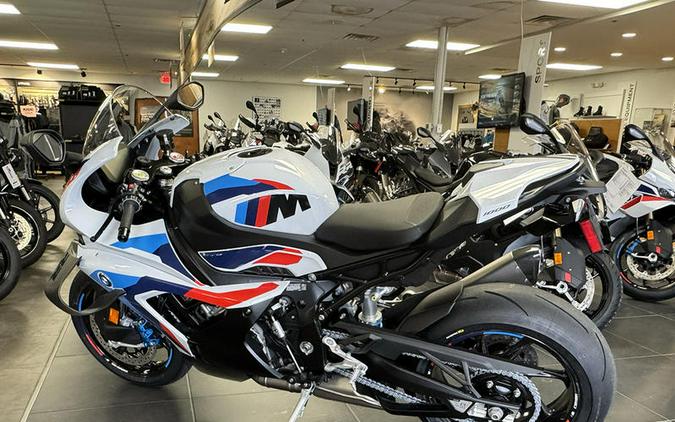 2026 BMW M 1000 RR Light White / M Motorsport