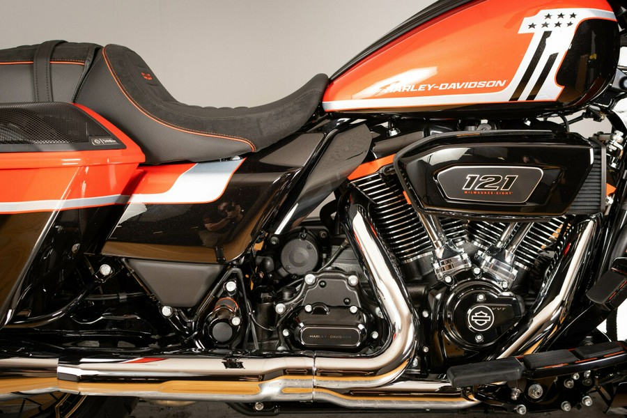 2024 Harley-Davidson<sup>®</sup> CVO™ Street Glide®