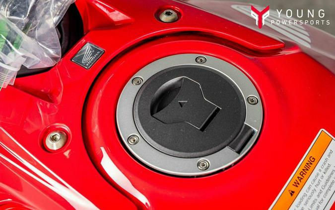 2025 Honda CBR650R E-Clutch