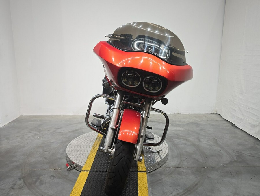 FLTRX 2011 Road Glide® Custom