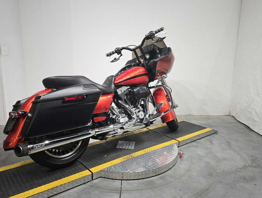 FLTRX 2011 Road Glide® Custom