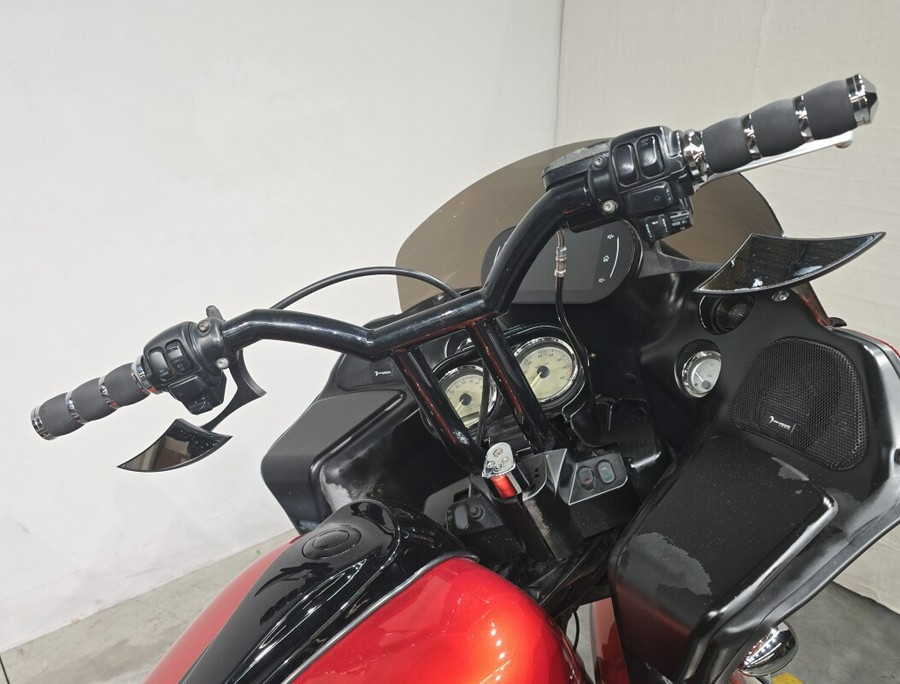 FLTRX 2011 Road Glide® Custom