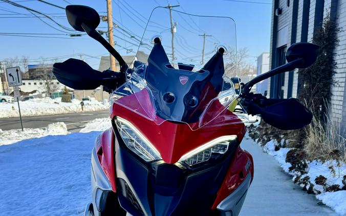 2021 Ducati Multistrada V4 S Travel & Radar Spoked Wheel